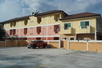 99 Inn Hotel Pakchong Exterior photo